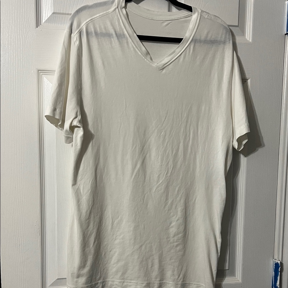 lululemon athletica white V-Neck Tee - Picture 2 of 5